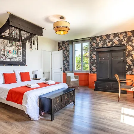 Les Jardins De Xanton Hotel Exterior photo